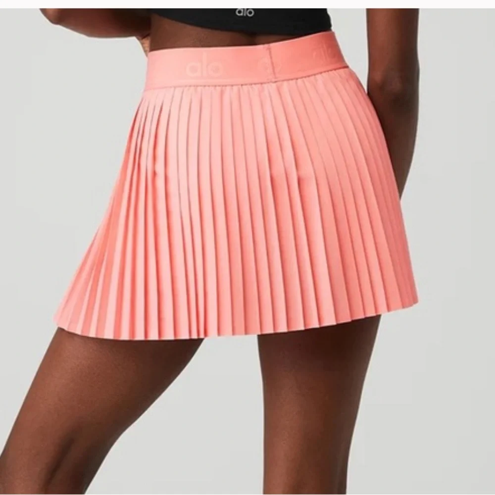 ALO Yoga lightweight athletic